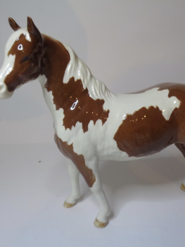Skewbald Pinto Pony - Beswick Pottery