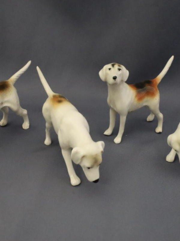 Beswick Hunting Hounds